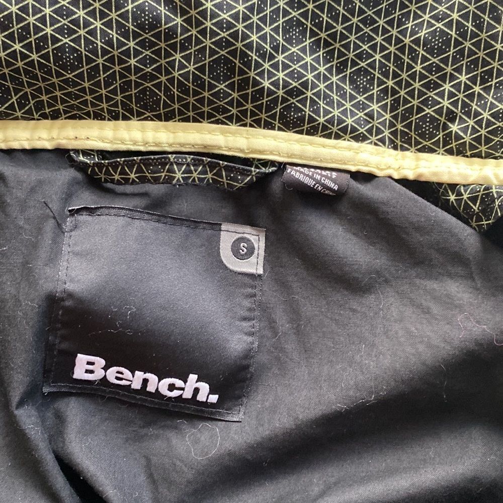 Green Bench Jacket *Like new* - Picture 6 of 6